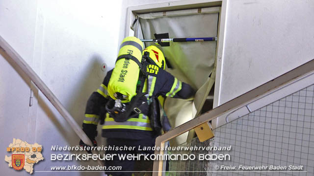 20190706 Kchenbrand in Badener Mehrparteien-Wohnhausanlage rasch gelscht  Foto:  Stefan Schneider FF Baden-Stadt