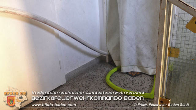 20190706 Küchenbrand in Badener Mehrparteien-Wohnhausanlage rasch gelöscht Foto: © Stefan Schneider FF Baden-Stadt 20190706 Küchenbrand in Badener Mehrparteien-Wohnhausanlage rasch gelöscht Foto: © Stefan Schneider FF Baden-Stadt