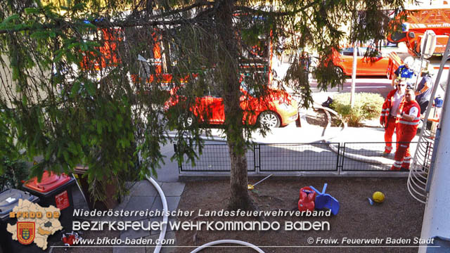 20190706 Küchenbrand in Badener Mehrparteien-Wohnhausanlage rasch gelöscht Foto: © Stefan Schneider FF Baden-Stadt 20190706 Küchenbrand in Badener Mehrparteien-Wohnhausanlage rasch gelöscht Foto: © Stefan Schneider FF Baden-Stadt