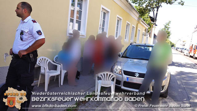 20190706 Küchenbrand in Badener Mehrparteien-Wohnhausanlage rasch gelöscht Foto: © Stefan Schneider FF Baden-Stadt 20190706 Küchenbrand in Badener Mehrparteien-Wohnhausanlage rasch gelöscht Foto: © Stefan Schneider FF Baden-Stadt