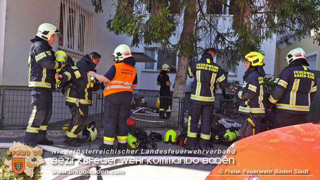 20190706 Kchenbrand in Badener Mehrparteien-Wohnhausanlage rasch gelscht  Foto:  Stefan Schneider FF Baden-Stadt