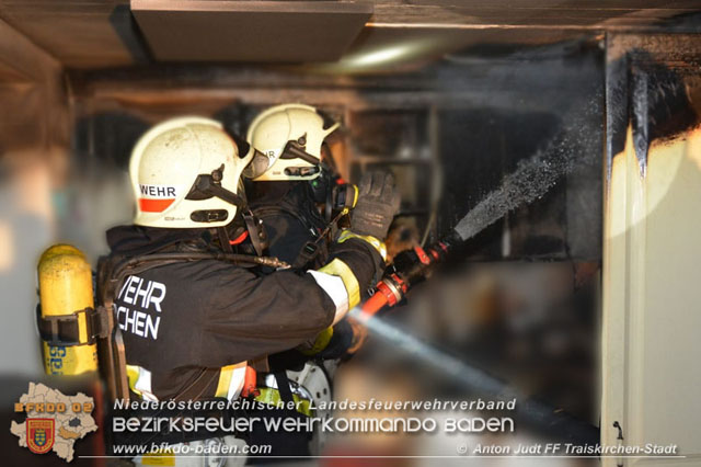 20190713 Brand in einem Traiskirchener Kleingartenhaus  Foto: © Anton Judt FF Traiskirchen-Stadt 