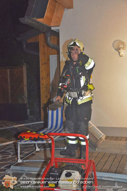 20190713 Brand in einem Traiskirchener Kleingartenhaus  Foto: © Anton Judt FF Traiskirchen-Stadt 