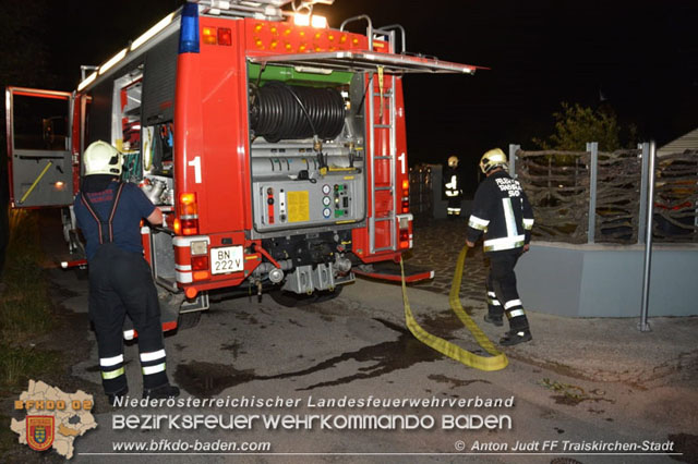 20190713 Brand in einem Traiskirchener Kleingartenhaus  Foto: © Anton Judt FF Traiskirchen-Stadt 