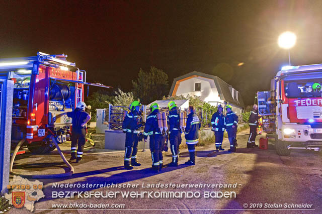 20190713 Brand in einem Traiskirchener Kleingartenhaus Foto: © Stefan Schneider BFK Baden 20190713 Brand in einem Traiskirchener Kleingartenhaus Foto: © Stefan Schneider BFK Baden