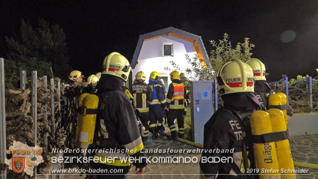 20190713 Brand in einem Traiskirchener Kleingartenhaus Foto: © Stefan Schneider BFK Baden 20190713 Brand in einem Traiskirchener Kleingartenhaus Foto: © Stefan Schneider BFK Baden