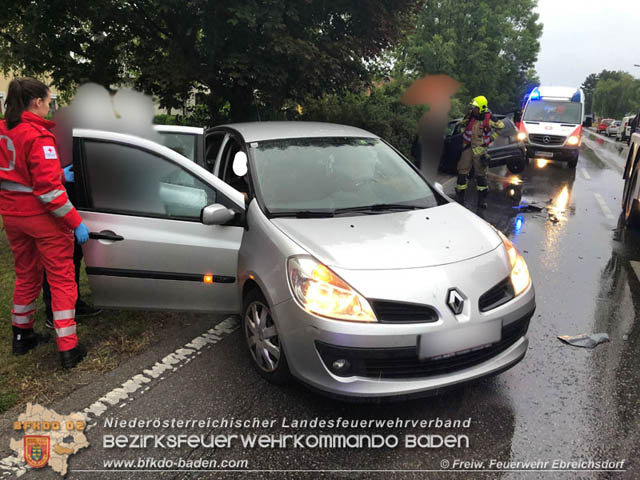 20190713 Verkehrsunfall in Ebreichsdorf  Foto: © Freiwillige Feuerwehr Ebreichsdorf