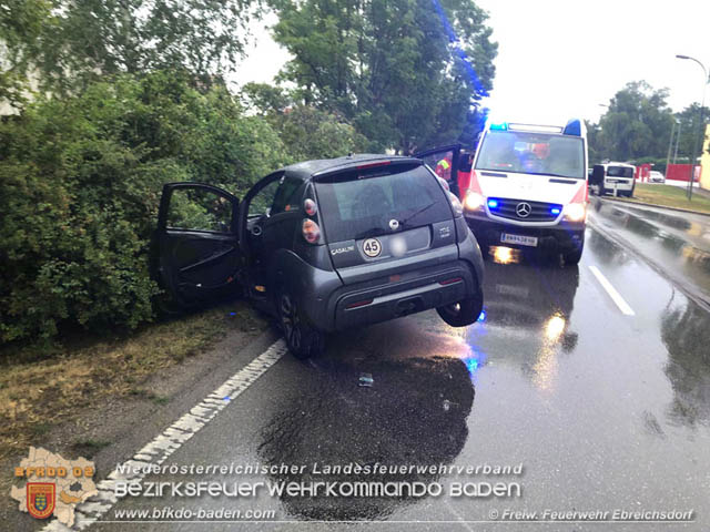 20190713 Verkehrsunfall in Ebreichsdorf Foto: © Freiwillige Feuerwehr Ebreichsdorf 20190713 Verkehrsunfall in Ebreichsdorf Foto: © Freiwillige Feuerwehr Ebreichsdorf
