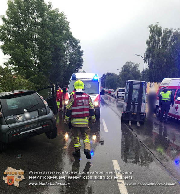 20190713 Verkehrsunfall in Ebreichsdorf  Foto: © Freiwillige Feuerwehr Ebreichsdorf