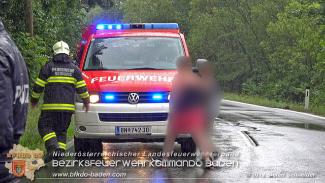 20190713 4 kpfige Familie verunfalt mit Pkw auf der LB 11 bei Neuhaus   Foto:  Stefan Schneider BFK Baden