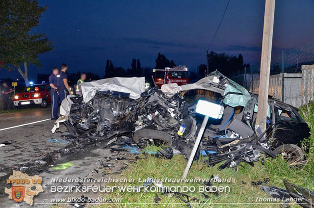 20190826 Schwerer Verkehrsunfall auf der LB212 Möllersdorf Foto: © Thomas Lenger Monatsrevue.at 20190826 Schwerer Verkehrsunfall auf der LB212 Möllersdorf Foto: © Thomas Lenger Monatsrevue.at