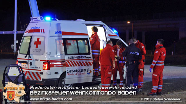 20191004 Verkehrsunfall zwischen Gnselsdorf (Gemeindegebiet Schnau a.d.Triesting) und Sollenau  Foto:  Stefan Schneider