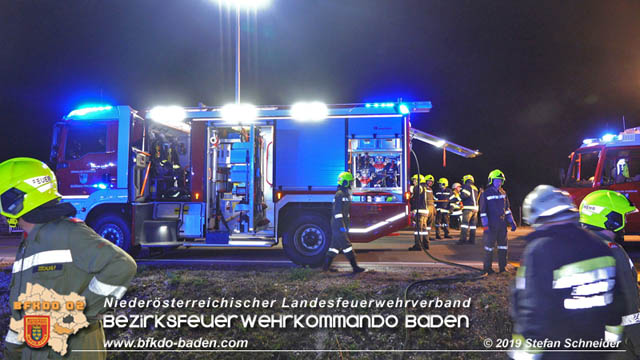 20191004 Verkehrsunfall zwischen Gnselsdorf (Gemeindegebiet Schnau a.d.Triesting) und Sollenau  Foto:  Stefan Schneider