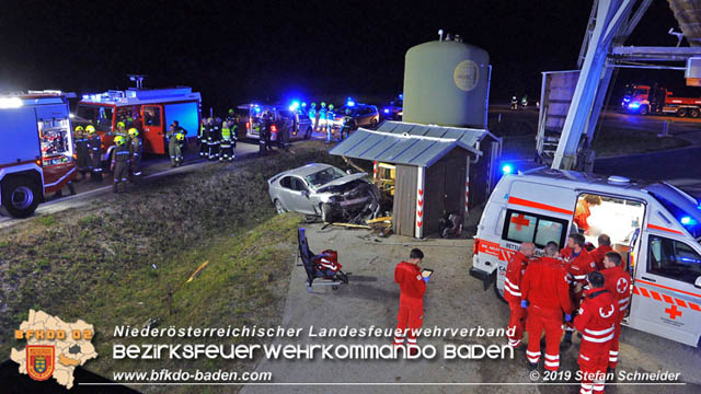 20191004 Verkehrsunfall zwischen Gnselsdorf (Gemeindegebiet Schnau a.d.Triesting) und Sollenau  Foto:  Stefan Schneider