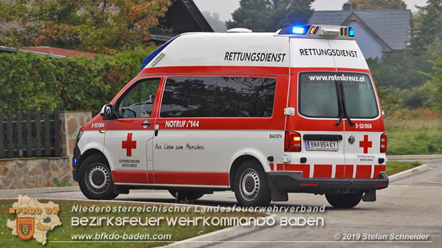 20191014 Pensionist mit Rad bei einem unbeschranktem Bahnbergang in Tattendorf von Zug erfasst und schwer verletzt  Foto:  Stefan Schneider