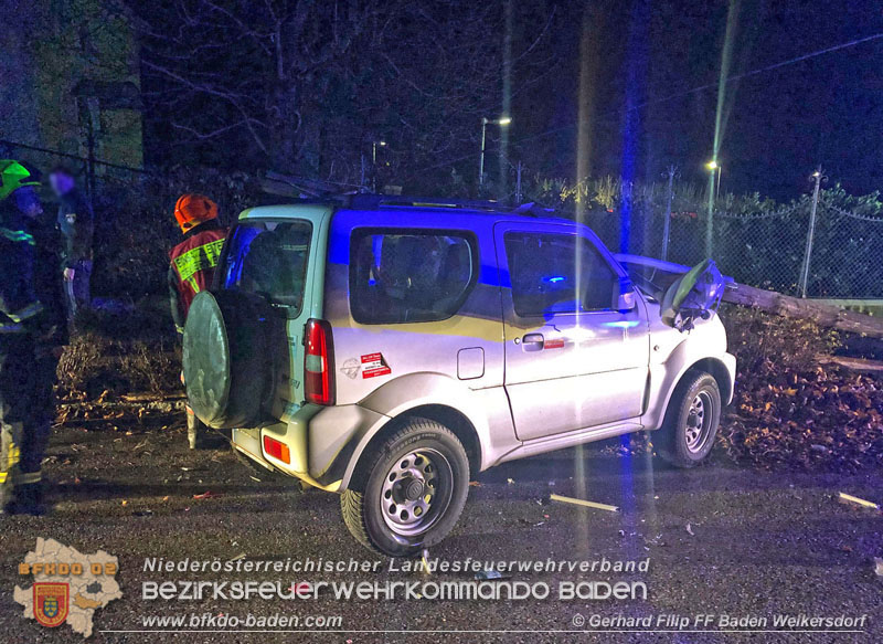 20191130 Verkehrsunfall mit Unfallflucht in der Stadt Baden  Foto:  Gerhard Filip FF Baden Weikersdorf