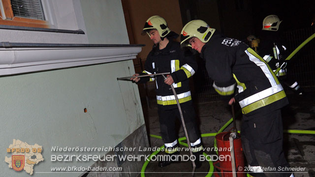 20200101 Müllinselbrand in Traiskirchen 20200101 Müllinselbrand in Traiskirchen