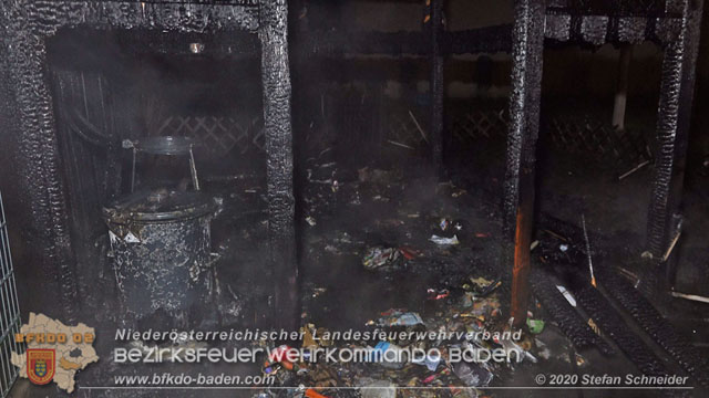 20200101 Müllinselbrand in Traiskirchen 20200101 Müllinselbrand in Traiskirchen