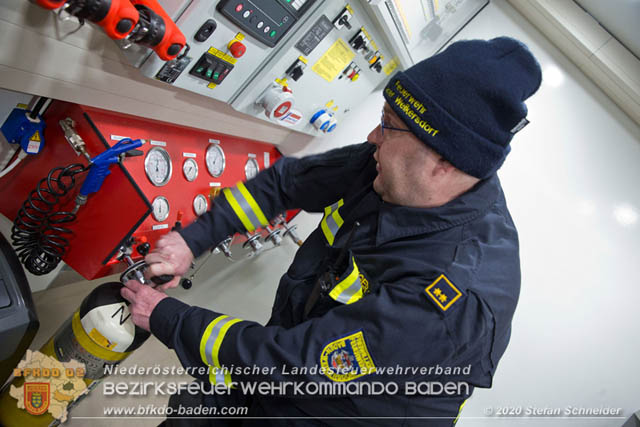 20200104 Kellerbrand in Badener Einfamilienhaus Ortsteil Weikersdorf  Foto:  Stefan Schneider 