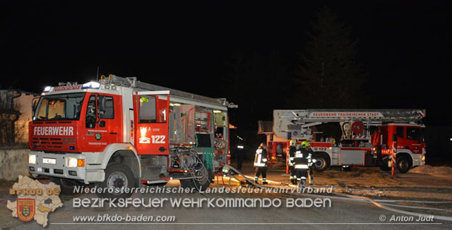 20200112 Brand am ehemaligen Firmengelände Petersen in Traiskirchen Möllersdorf Fotos: © Anton Judt 20200112 Brand am ehemaligen Firmengelände Petersen in Traiskirchen Möllersdorf Fotos: © Anton Judt
