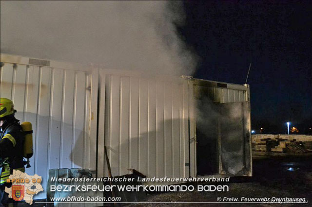 20200112 Brand am ehemaligen Firmengelände Petersen in Traiskirchen Möllersdorf Fotos: © FF Oeynhausen www.ffoe.eu 20200112 Brand am ehemaligen Firmengelände Petersen in Traiskirchen Möllersdorf Fotos: © FF Oeynhausen www.ffoe.eu