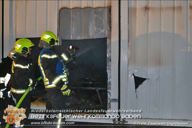 20200112 Brand am ehemaligen Firmengelände Petersen in Traiskirchen Möllersdorf Fotos: © FF Oeynhausen www.ffoe.eu 20200112 Brand am ehemaligen Firmengelände Petersen in Traiskirchen Möllersdorf Fotos: © FF Oeynhausen www.ffoe.eu