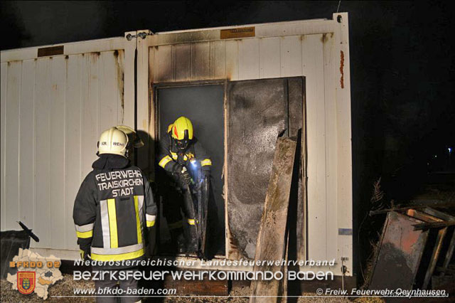 20200112 Brand am ehemaligen Firmengelände Petersen in Traiskirchen Möllersdorf Fotos: © FF Oeynhausen www.ffoe.eu 20200112 Brand am ehemaligen Firmengelände Petersen in Traiskirchen Möllersdorf Fotos: © FF Oeynhausen www.ffoe.eu