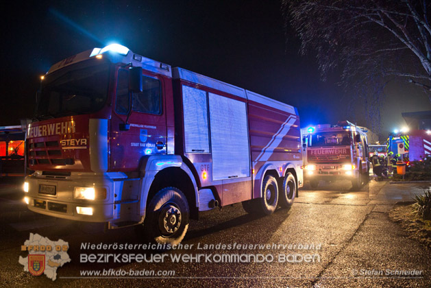 2020_01_18 Geschftsbrand in Kottingbrunn - Foto: Stefan Schneider & Daniel Wirth