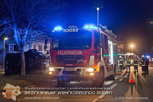 20200123 Spektakulärer Verkehrsunfall im Sooßer Ortsgebiet Foto: © Stefan Schneider 20200123 Spektakulärer Verkehrsunfall im Sooßer Ortsgebiet Foto: © Stefan Schneider