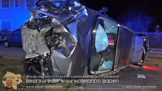 20200123 Spektakulärer Verkehrsunfall im Sooßer Ortsgebiet Foto: © Stefan Schneider 20200123 Spektakulärer Verkehrsunfall im Sooßer Ortsgebiet Foto: © Stefan Schneider