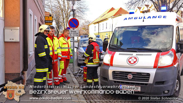 20200205 Verkehrsunfall in Teesdorf  Foto:  Stefan Schneider