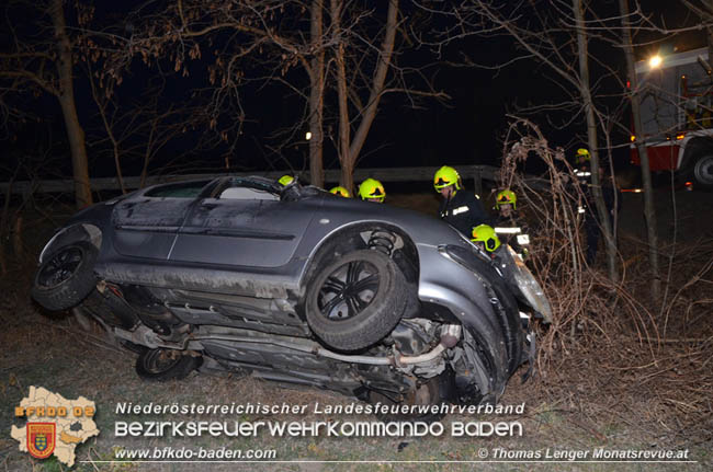 20200209 Verkehrsunfall auf der LB60 bei Pottendorf Foto: © Thomas Lenger Monatsrevue.at 20200209 Verkehrsunfall auf der LB60 bei Pottendorf Foto: © Thomas Lenger Monatsrevue.at