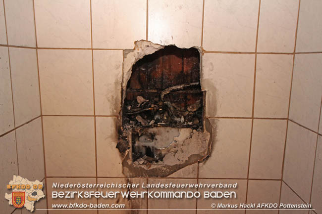 20200214 Brand in einer Hirtenberger Dachgeschosswohnung  Foto: © Markus Hackl AFKDO Pottenstein