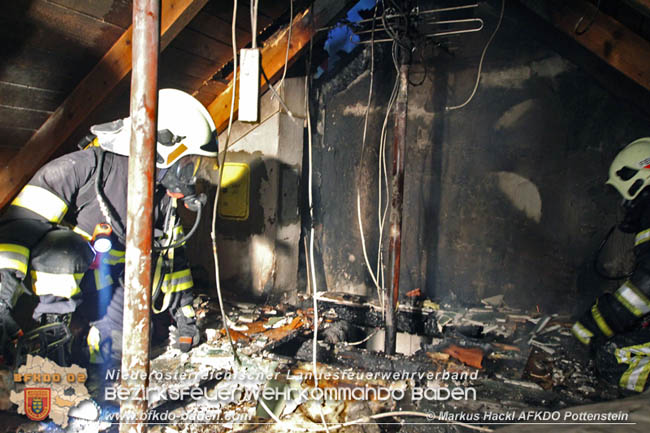 20200214 Brand in einer Hirtenberger Dachgeschosswohnung  Foto: © Markus Hackl AFKDO Pottenstein