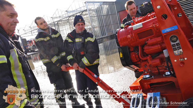 20200217-22 Mehrtgige Pumparbeiten nach Bruch ener 150er Hauptwasserleitung in Mllersdorf  Foto:  Stefan Schneider