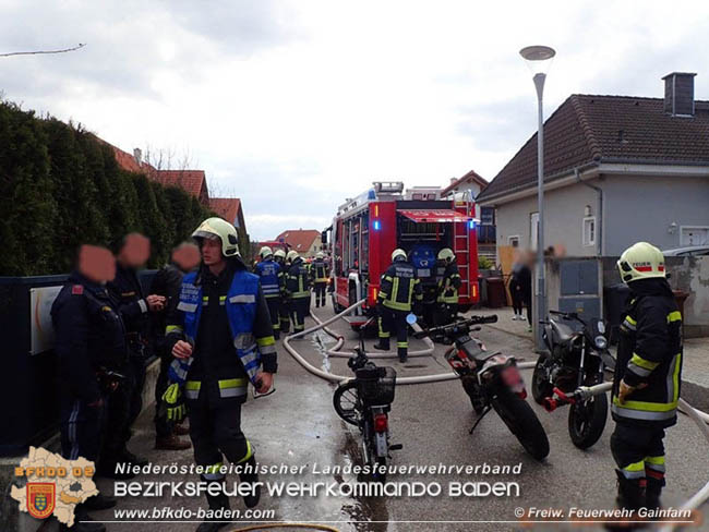 20200308 Brand von Mopeds in Garage in Gainfarn  Fotos:  Freiwillige Feuerwehr Gainfarn