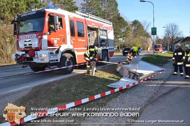 20200315 Verkehrsunfall in Ebreichsdorf  Foto:  Thomas Lenger Monatsrevue.at