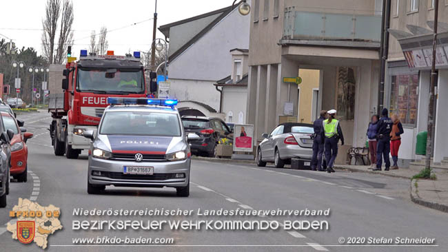 20200322 Verkehrsunfall mit 4 beschdigten Fahrzeugen in Traiskirchen  Foto:  Stefan Schneider