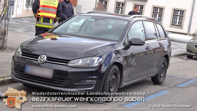 20200322 Verkehrsunfall mit 4 beschdigten Fahrzeugen in Traiskirchen  Foto:  Stefan Schneider