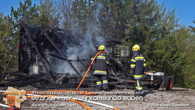 20200420 Brand einer Jagdhütte bei Furth a.d.Triesting Foto: © Stefan Schneider BFK Baden 20200420 Brand einer Jagdhütte bei Furth a.d.Triesting Foto: © Stefan Schneider BFK Baden