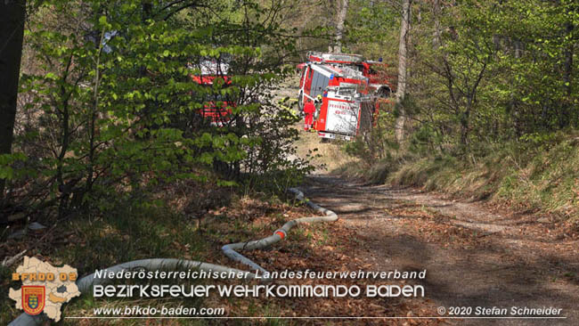 20200420 Brand einer Jagdhütte bei Furth a.d.Triesting Foto: © Stefan Schneider BFK Baden 20200420 Brand einer Jagdhütte bei Furth a.d.Triesting Foto: © Stefan Schneider BFK Baden