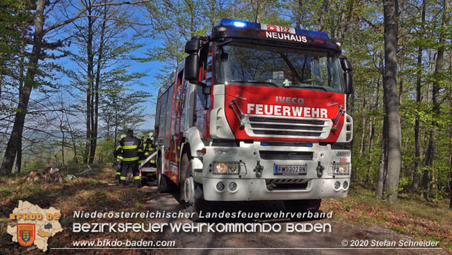 20200420 Brand einer Jagdhütte bei Furth a.d.Triesting Foto: © Stefan Schneider BFK Baden 20200420 Brand einer Jagdhütte bei Furth a.d.Triesting Foto: © Stefan Schneider BFK Baden