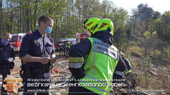 20200420 Brand einer Jagdhütte bei Furth a.d.Triesting Foto: © Stefan Schneider BFK Baden 20200420 Brand einer Jagdhütte bei Furth a.d.Triesting Foto: © Stefan Schneider BFK Baden