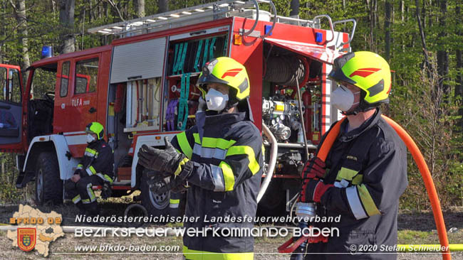 20200420 Brand einer Jagdhütte bei Furth a.d.Triesting Foto: © Stefan Schneider BFK Baden 20200420 Brand einer Jagdhütte bei Furth a.d.Triesting Foto: © Stefan Schneider BFK Baden