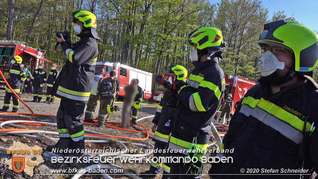 20200420 Brand einer Jagdhütte bei Furth a.d.Triesting Foto: © Stefan Schneider BFK Baden 20200420 Brand einer Jagdhütte bei Furth a.d.Triesting Foto: © Stefan Schneider BFK Baden