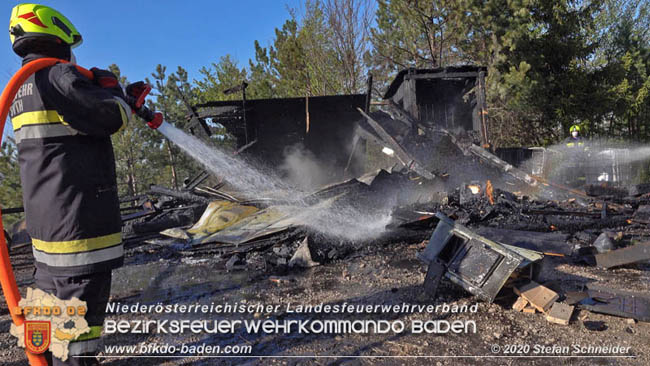 20200420 Brand einer Jagdhütte bei Furth a.d.Triesting Foto: © Stefan Schneider BFK Baden 20200420 Brand einer Jagdhütte bei Furth a.d.Triesting Foto: © Stefan Schneider BFK Baden
