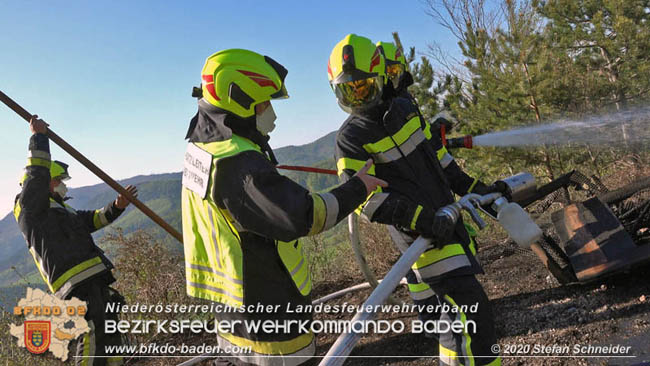 20200420 Brand einer Jagdhütte bei Furth a.d.Triesting Foto: © Stefan Schneider BFK Baden 20200420 Brand einer Jagdhütte bei Furth a.d.Triesting Foto: © Stefan Schneider BFK Baden