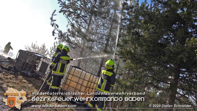 20200420 Brand einer Jagdhütte bei Furth a.d.Triesting Foto: © Stefan Schneider BFK Baden 20200420 Brand einer Jagdhütte bei Furth a.d.Triesting Foto: © Stefan Schneider BFK Baden