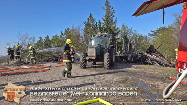 20200420 Brand einer Jagdhütte bei Furth a.d.Triesting Foto: © Stefan Schneider BFK Baden 20200420 Brand einer Jagdhütte bei Furth a.d.Triesting Foto: © Stefan Schneider BFK Baden