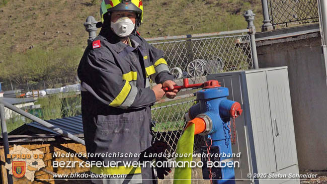 20200420 Brand einer Jagdhütte bei Furth a.d.Triesting Foto: © Stefan Schneider BFK Baden 20200420 Brand einer Jagdhütte bei Furth a.d.Triesting Foto: © Stefan Schneider BFK Baden